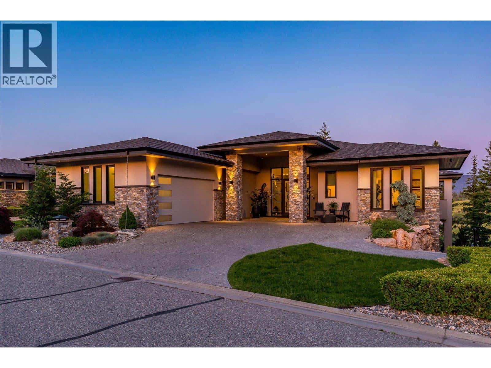 818 Brassey Place, photo 1