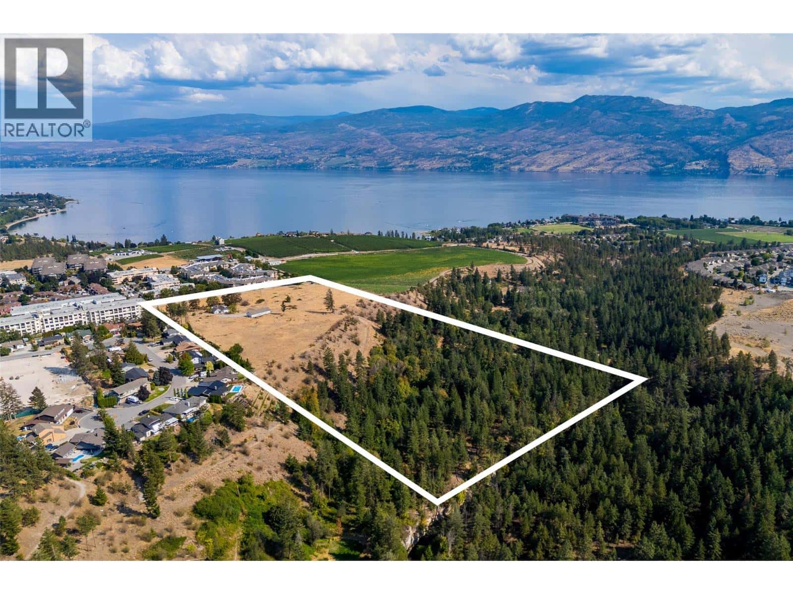 3898 Brown Road, photo 1