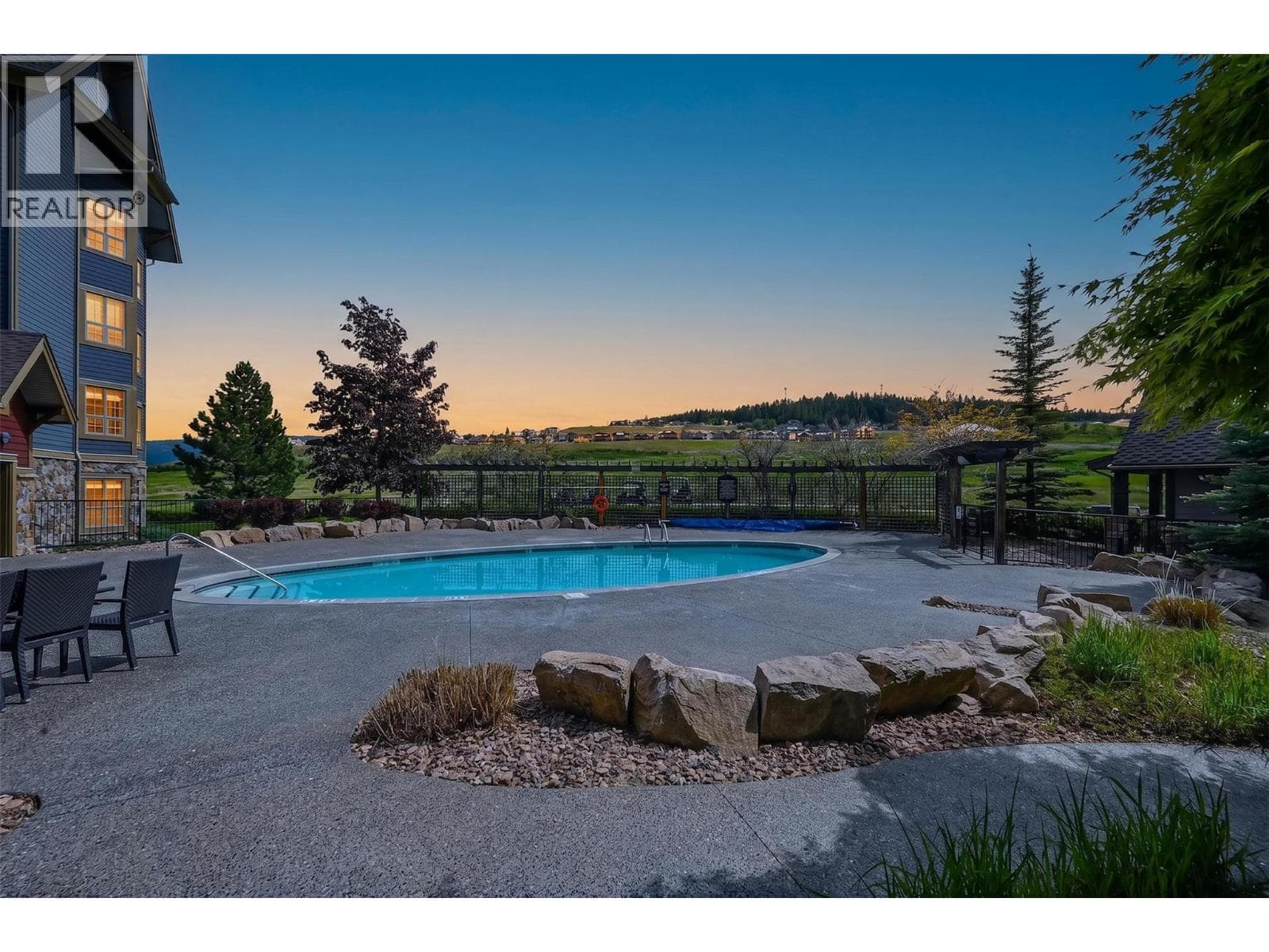 101 Village Centre Court Unit# 232 Lot# 6, photo 6