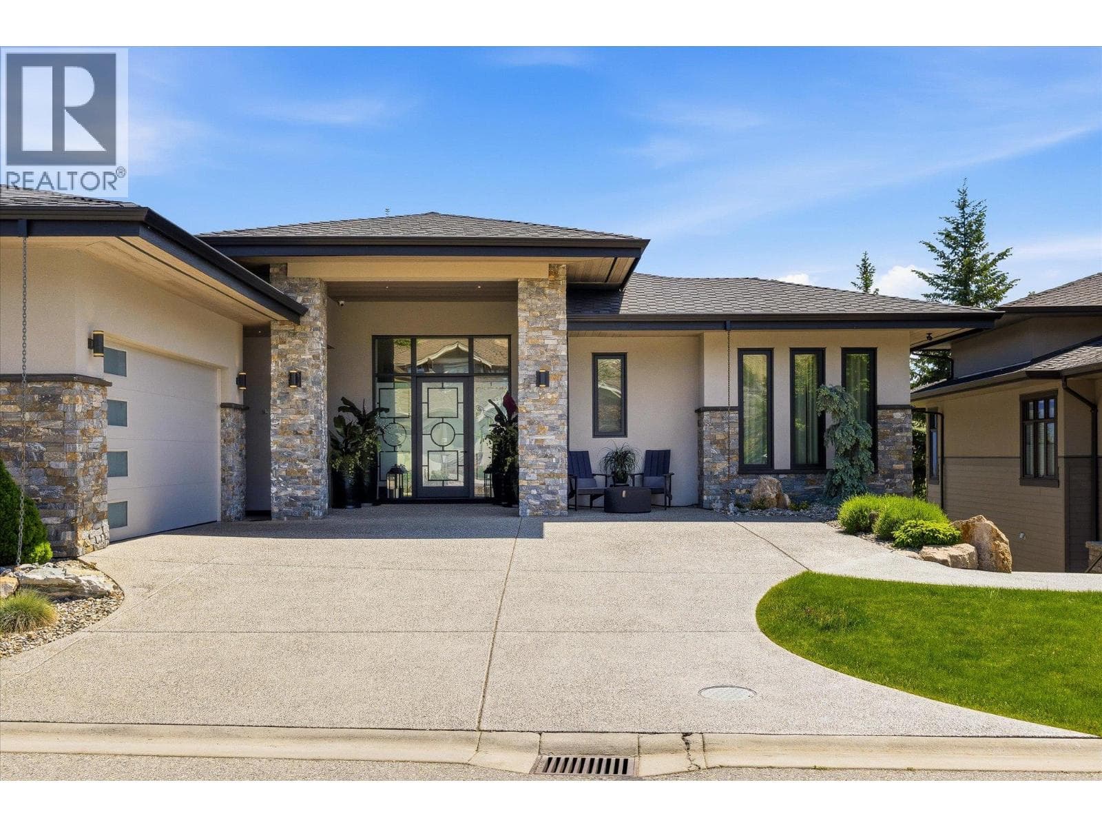 818 Brassey Place, photo 4