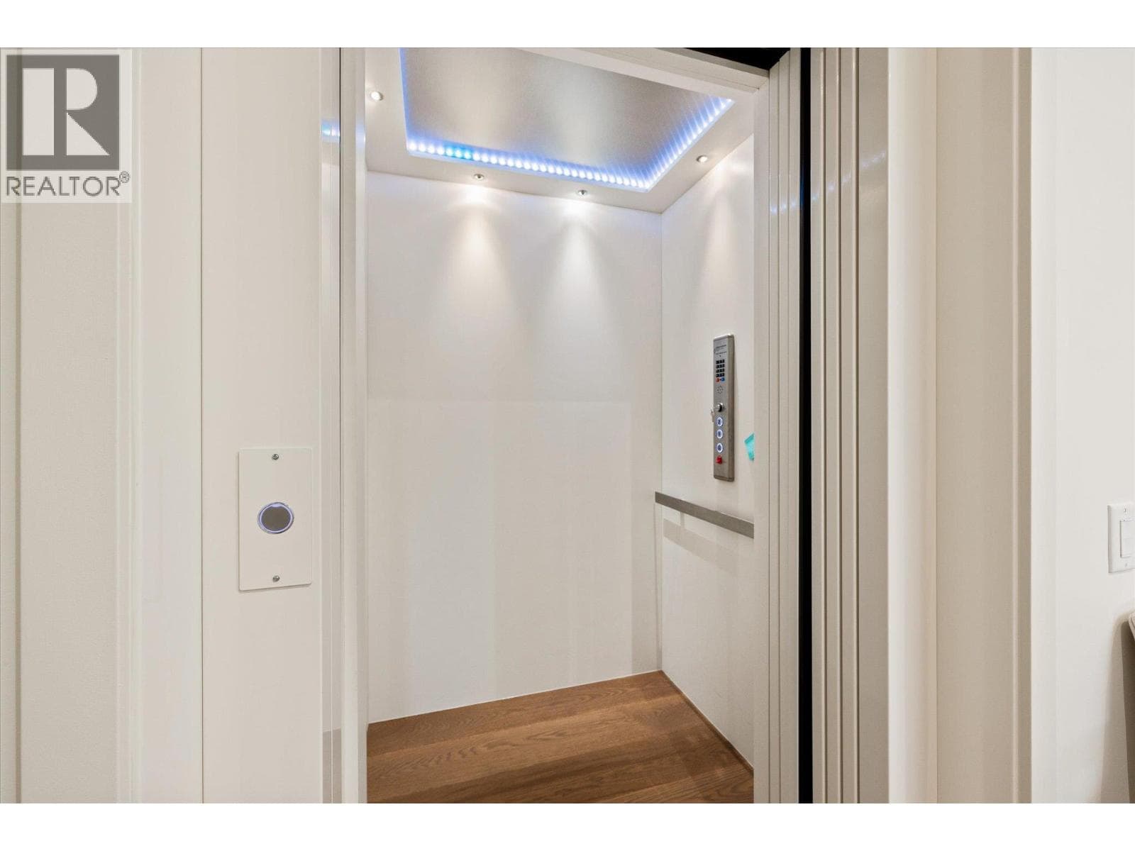818 Brassey Place, photo 61