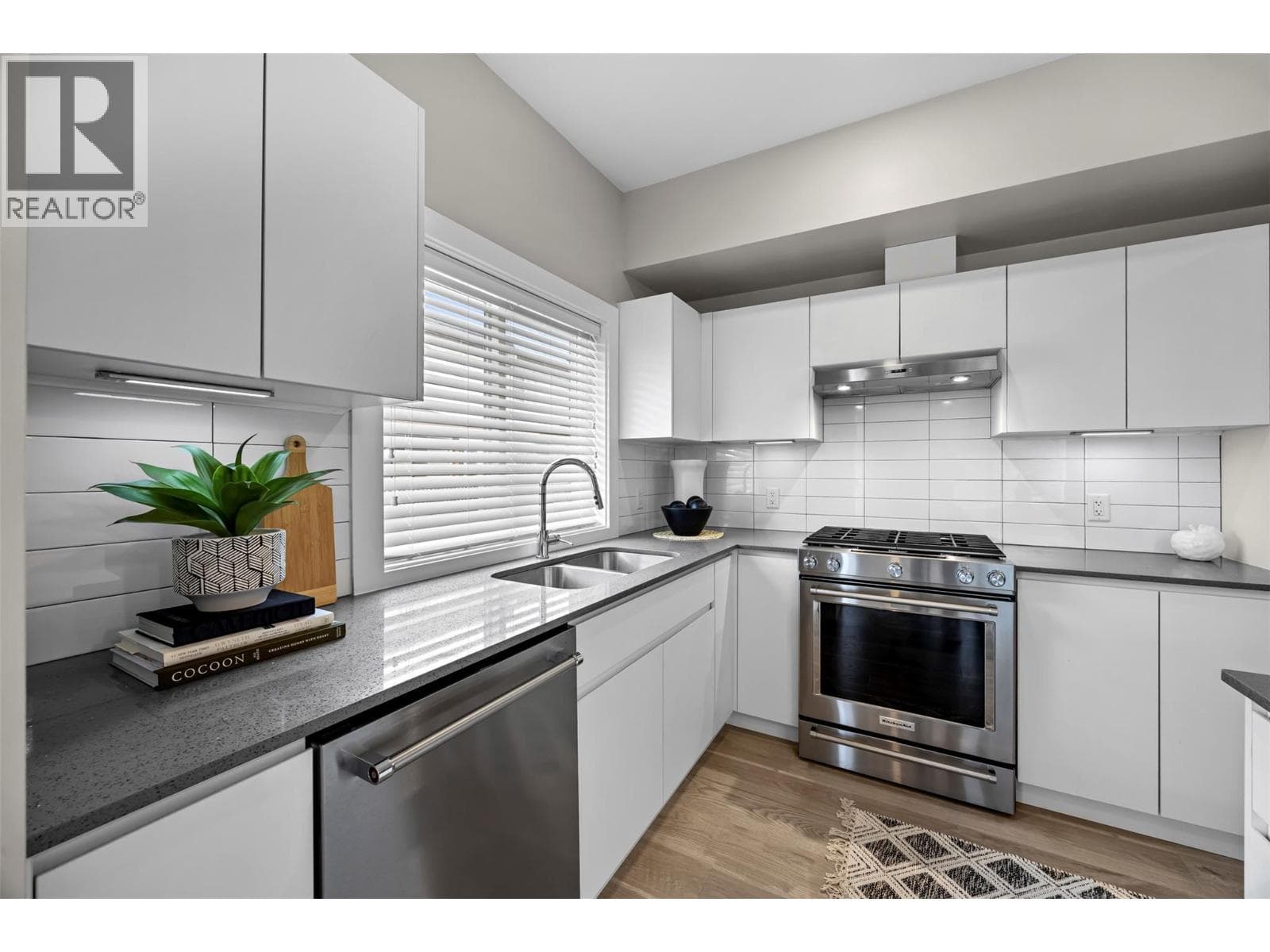 255 Taylor Road Unit# 18, photo 14