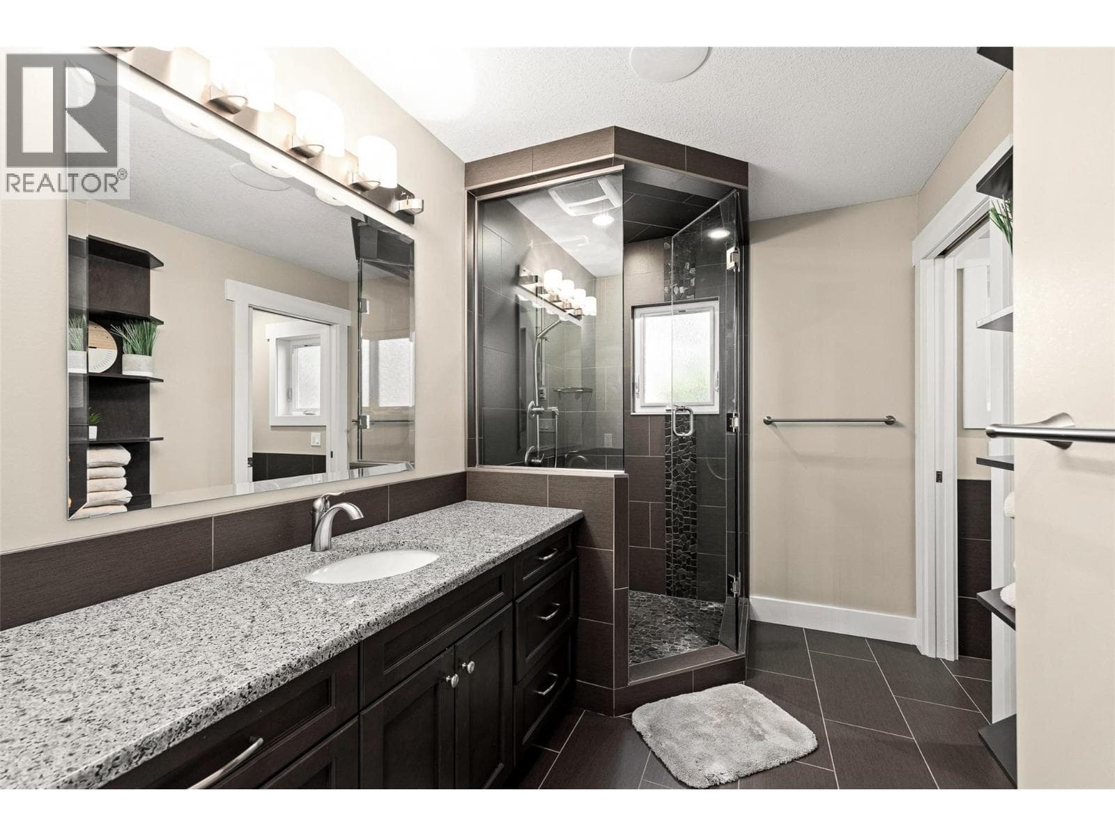 2968 Mabry Road, photo 32