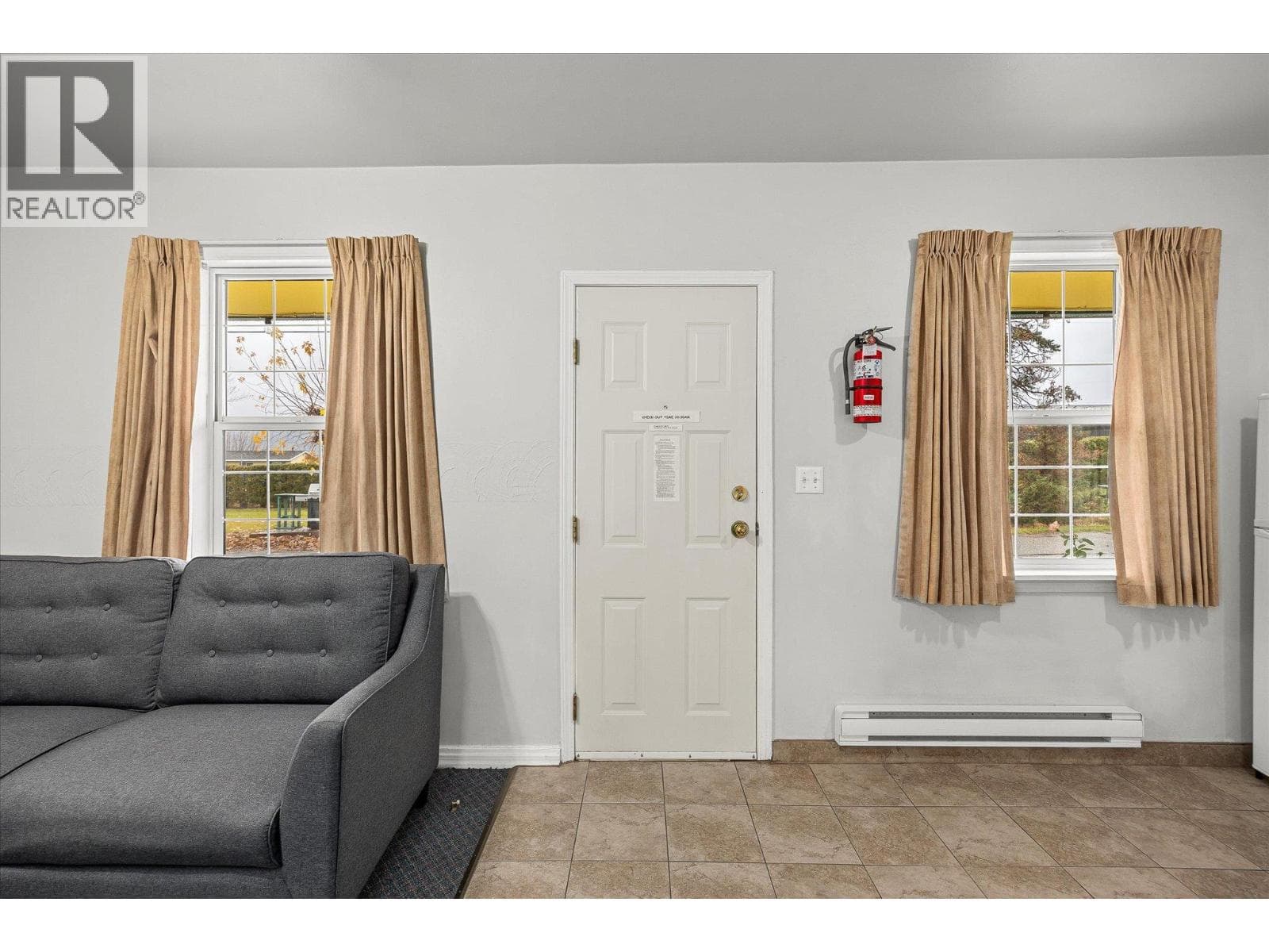 7414 97 Street, photo 14