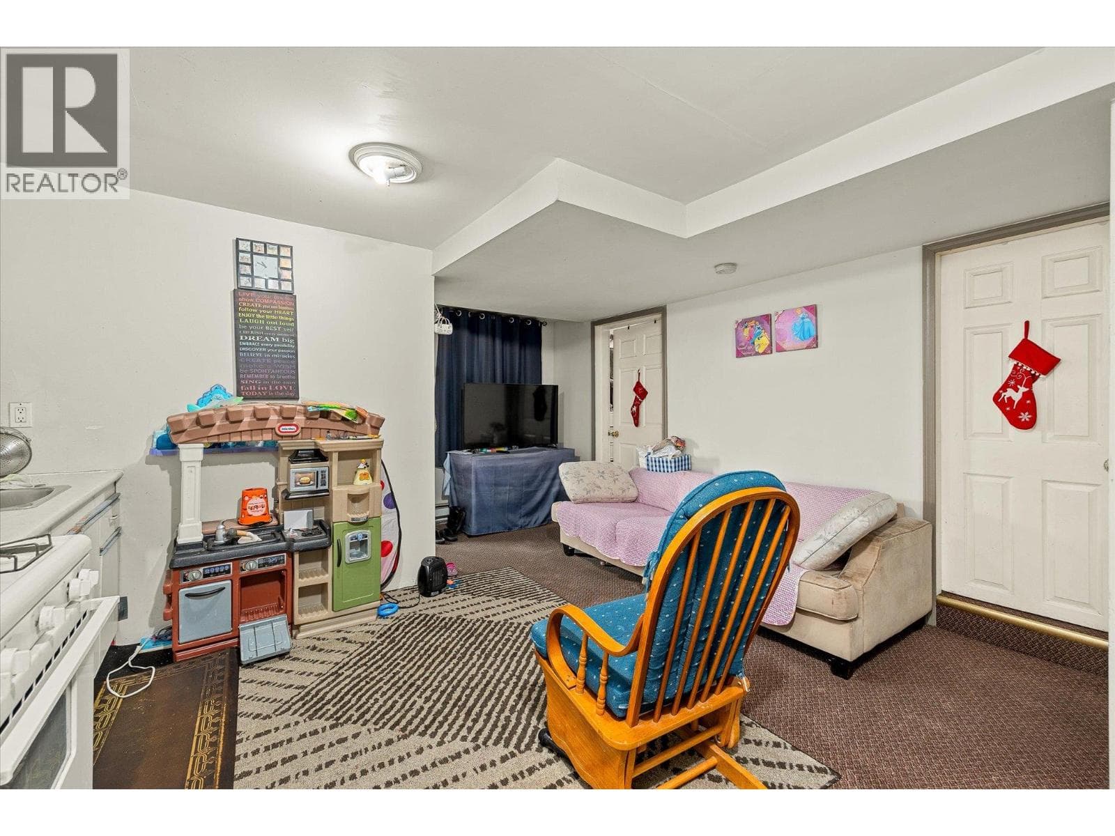 7414 97 Street, photo 36