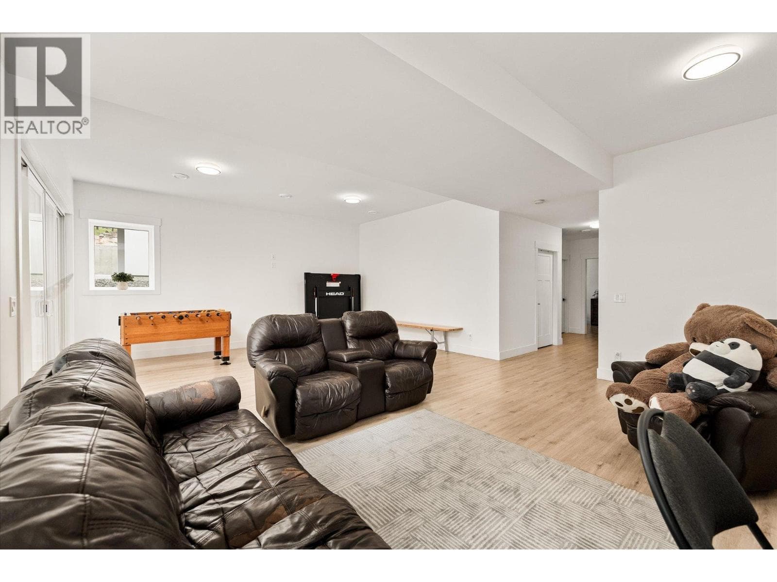10285 Beacon Hill Drive, photo 33