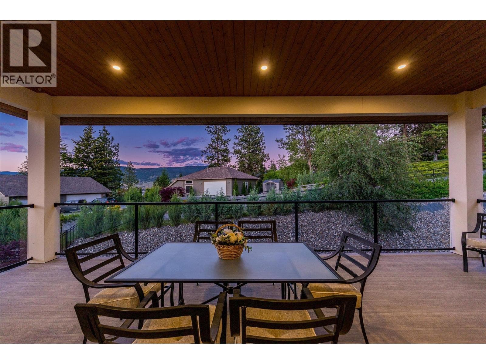 10285 Beacon Hill Drive, photo 15