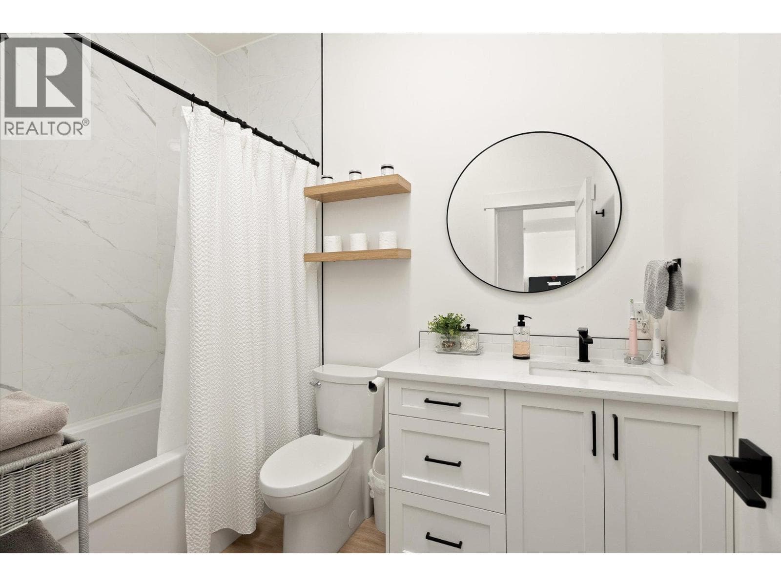 10285 Beacon Hill Drive, photo 31