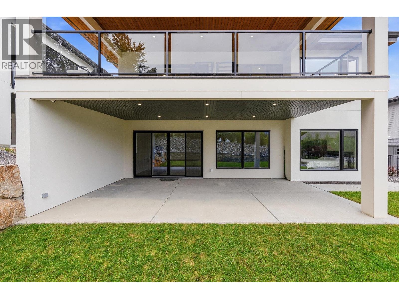 10285 Beacon Hill Drive, photo 35