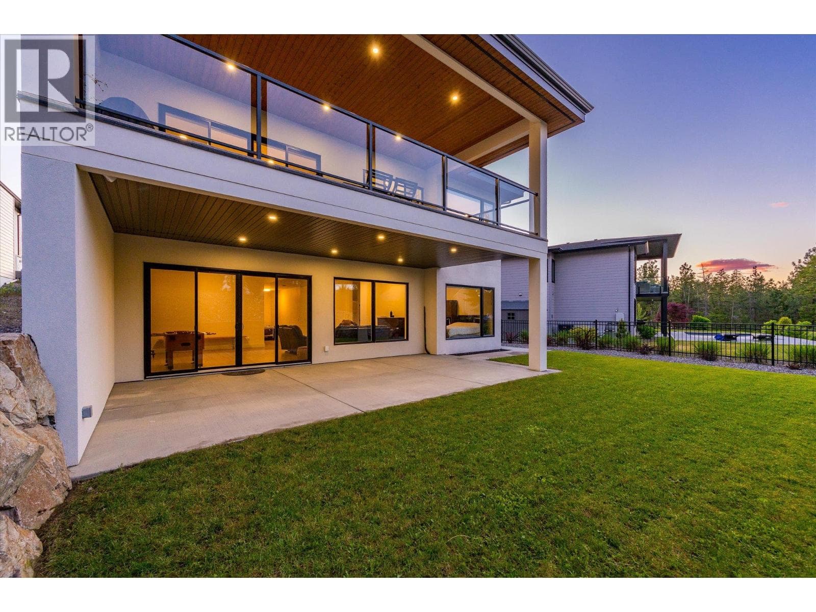 10285 Beacon Hill Drive, photo 38