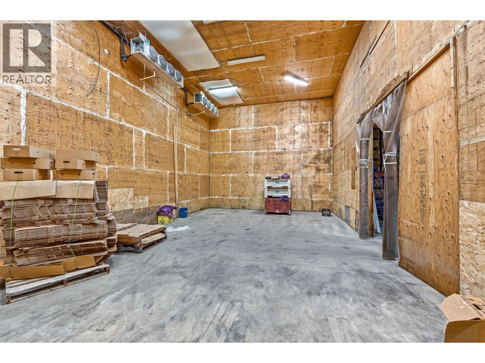 2249 Agar Road, photo 28