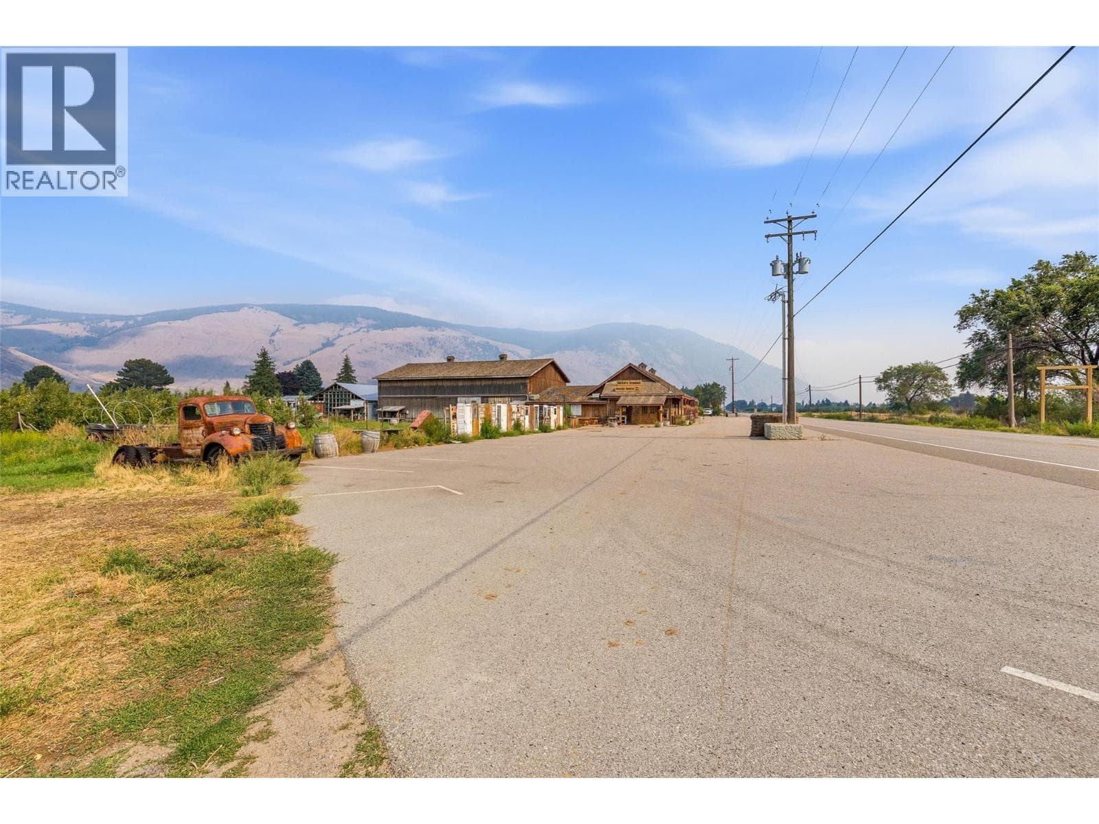 2249 Agar Road, photo 35