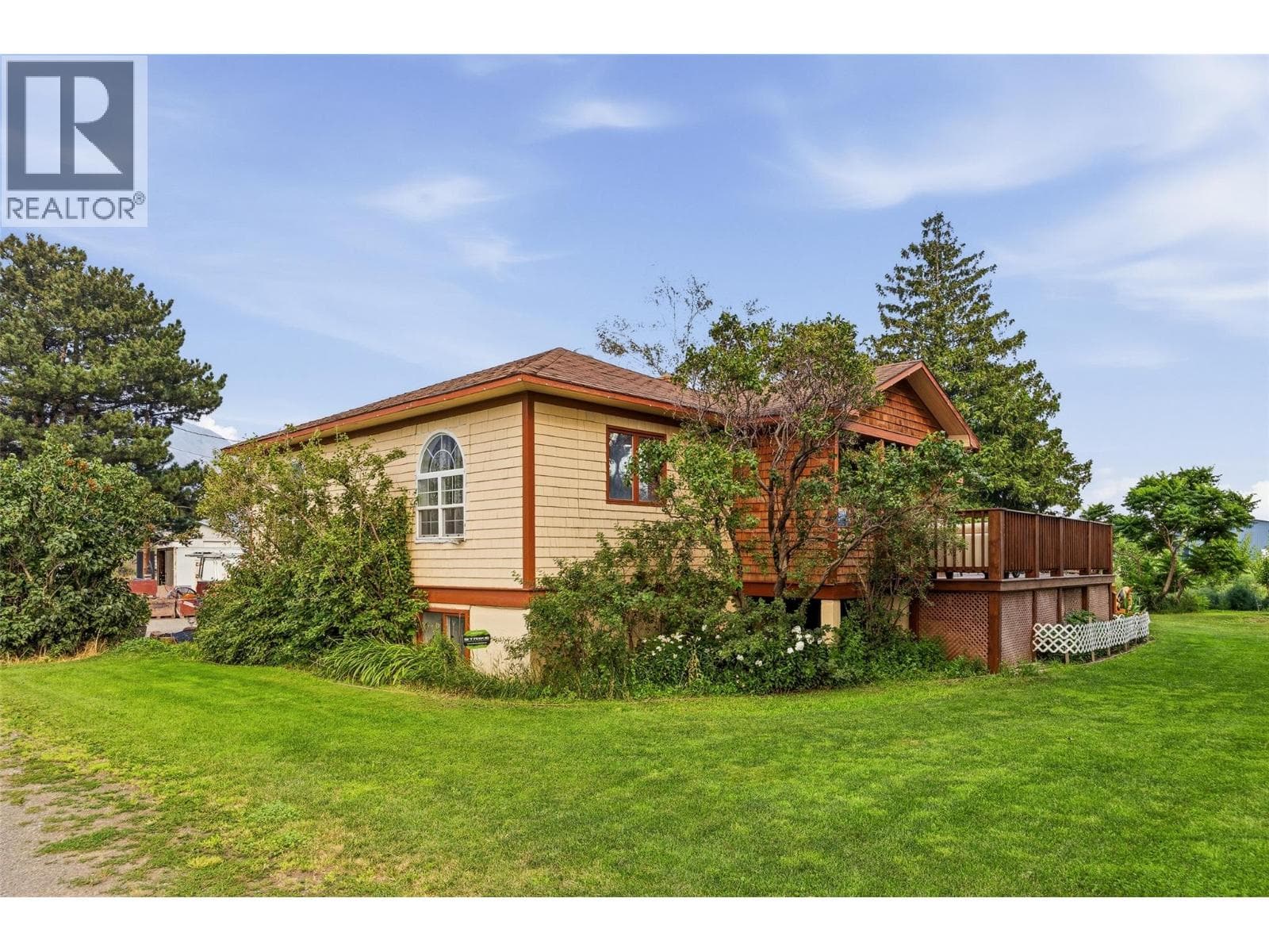 2249 Agar Road, photo 57