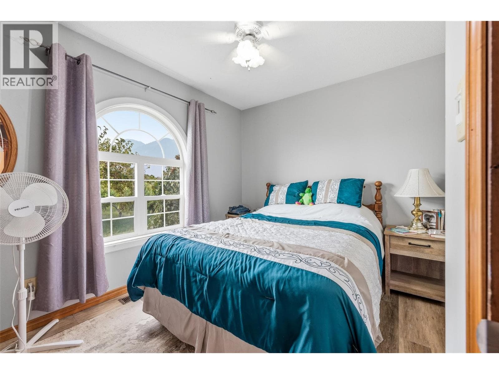 2249 Agar Road, photo 49