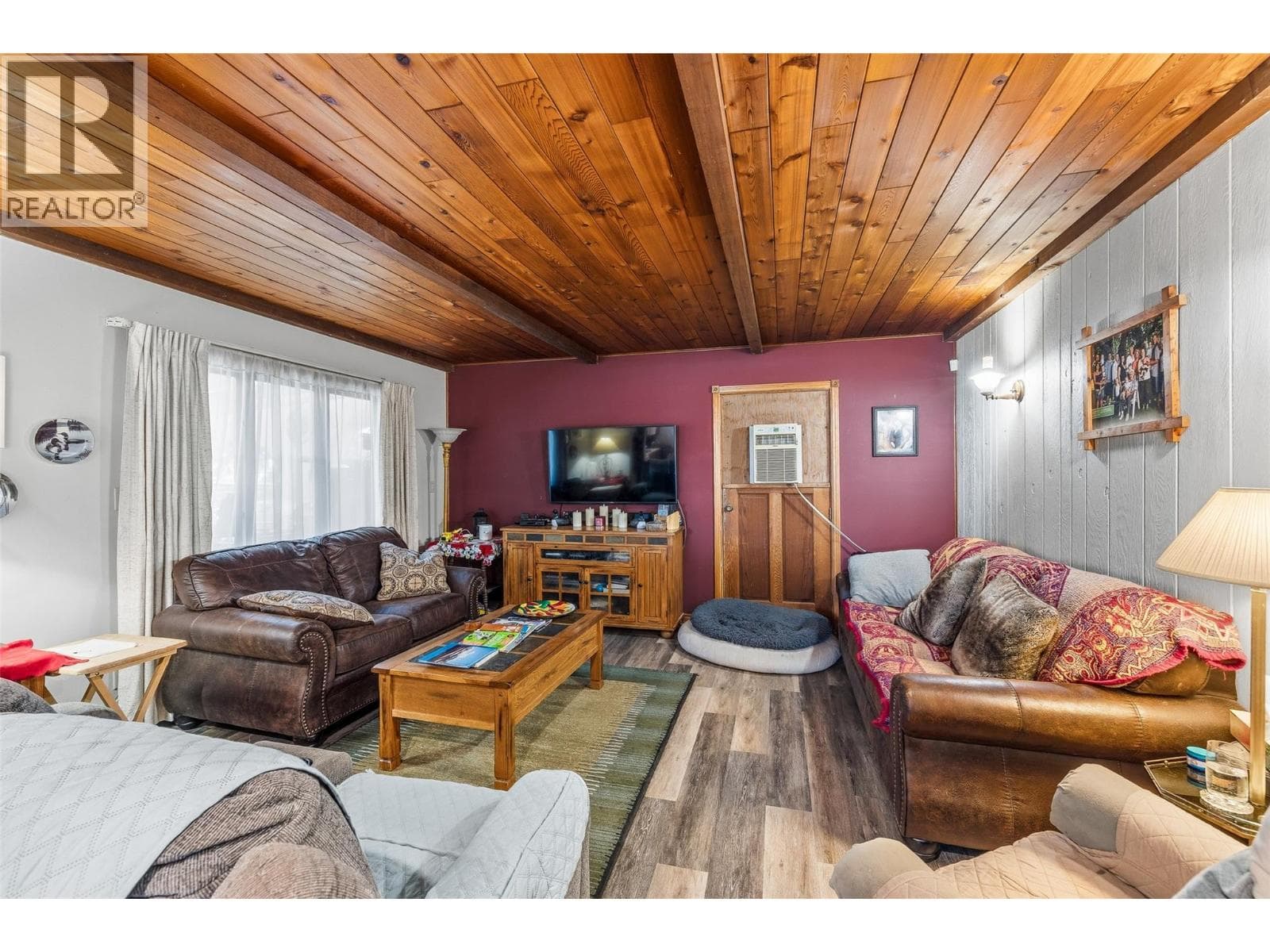 2249 Agar Road, photo 42