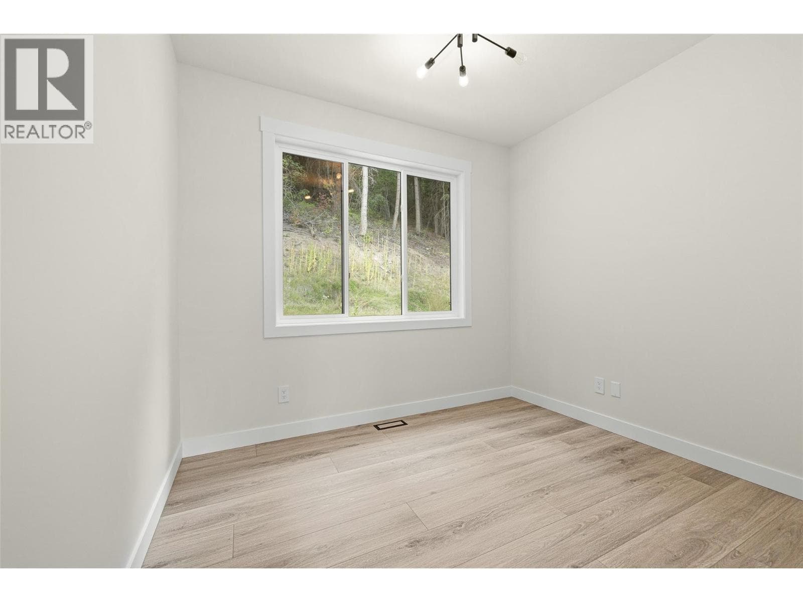 7863 Boulter Road, photo 31