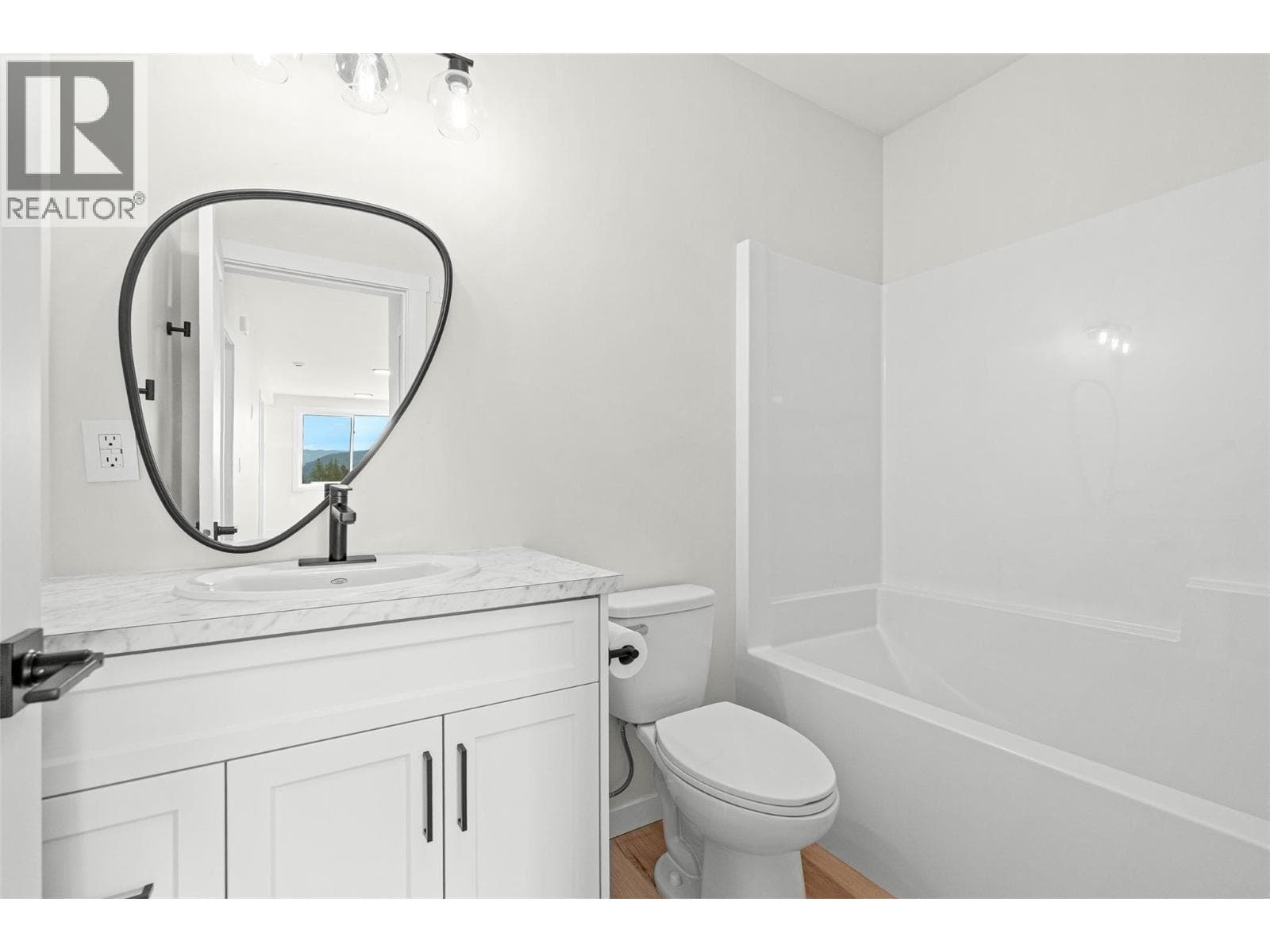 7863 Boulter Road, photo 49