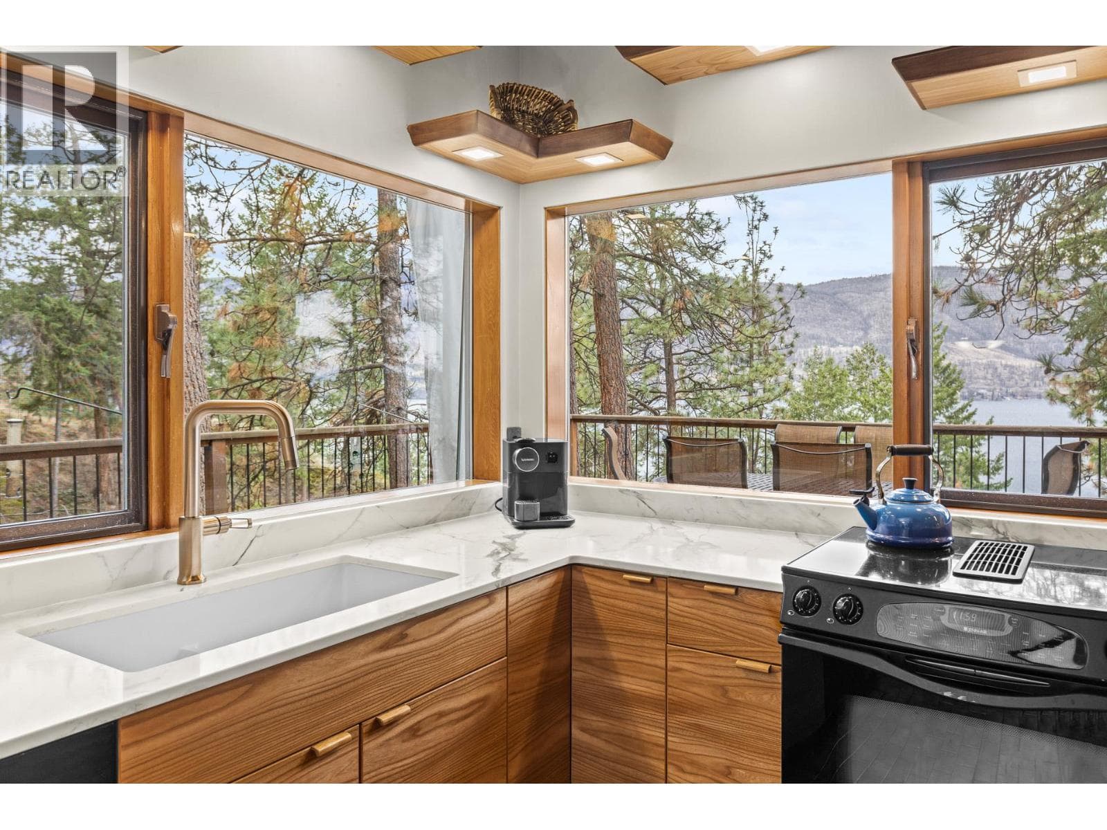 2765 Arthur Road, photo 14