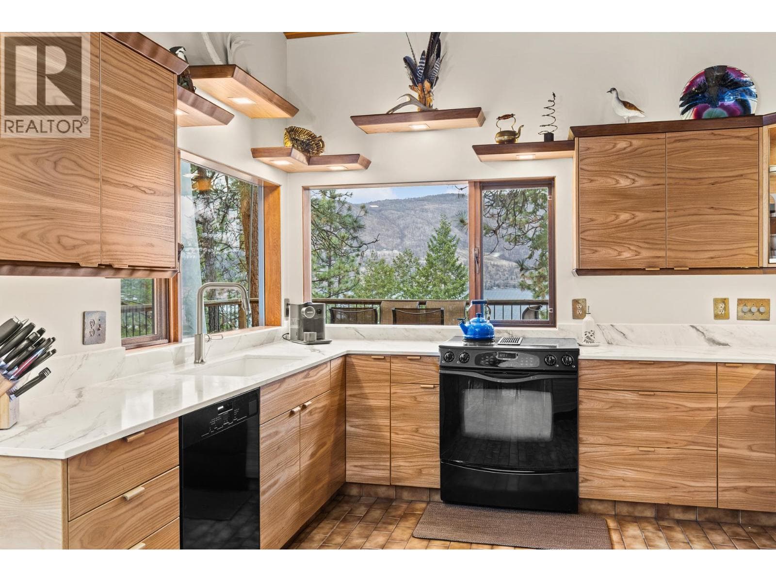 2765 Arthur Road, photo 15