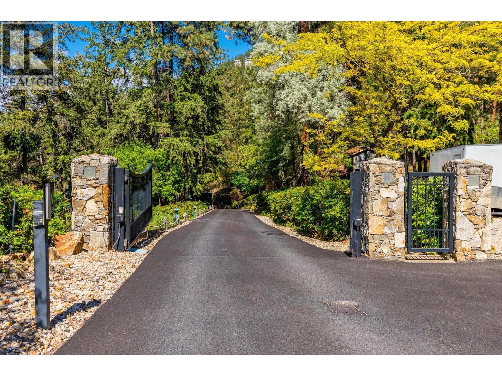 2765 Arthur Road, photo 8