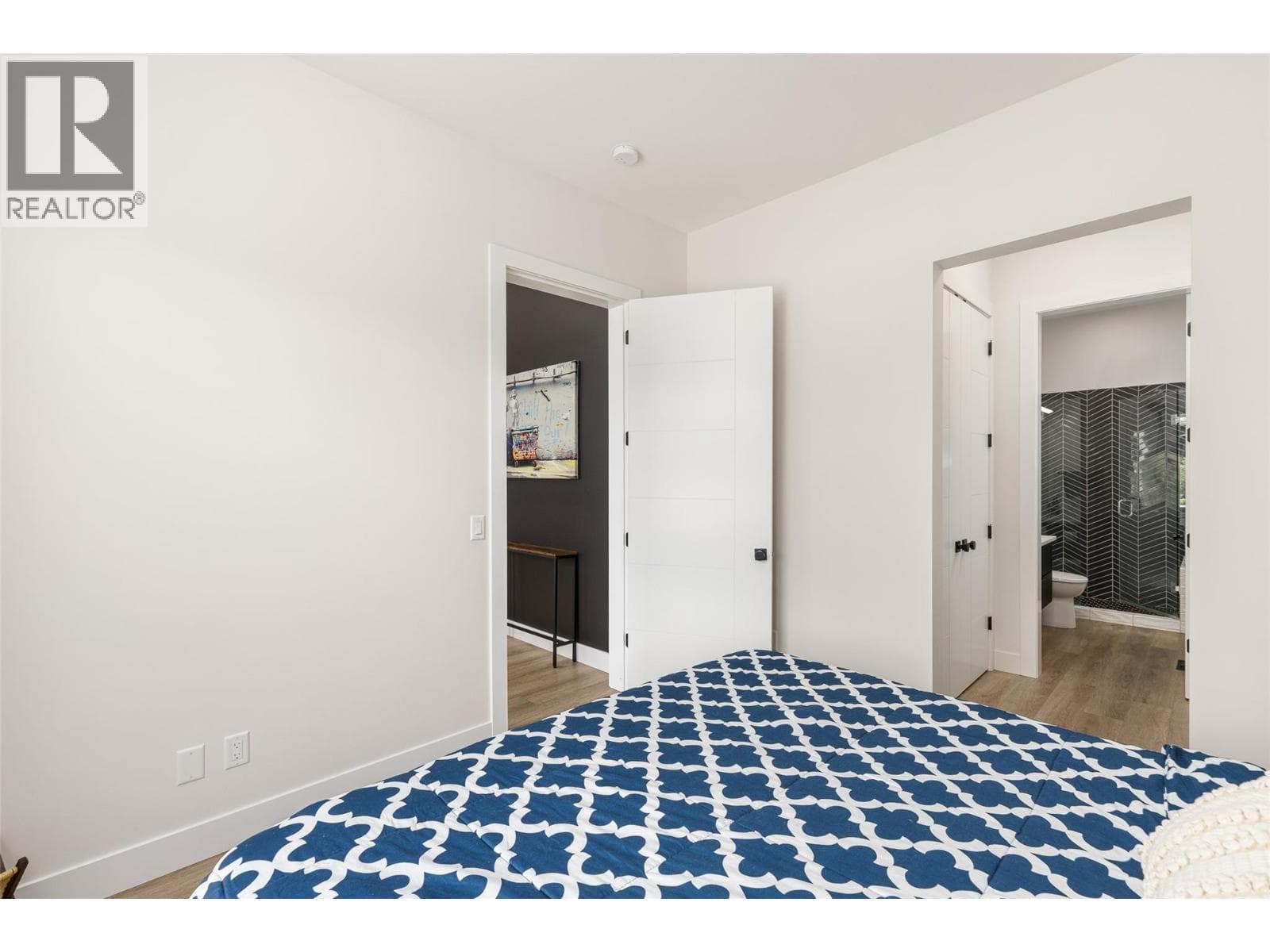 10245 Beacon Hill Drive, photo 48