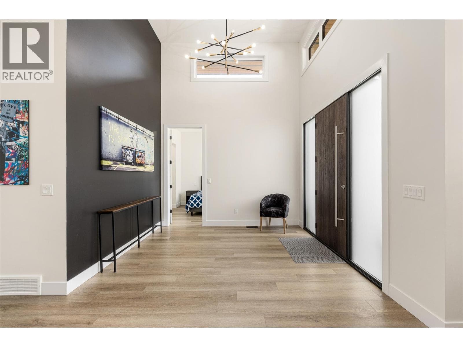 10245 Beacon Hill Drive, photo 21