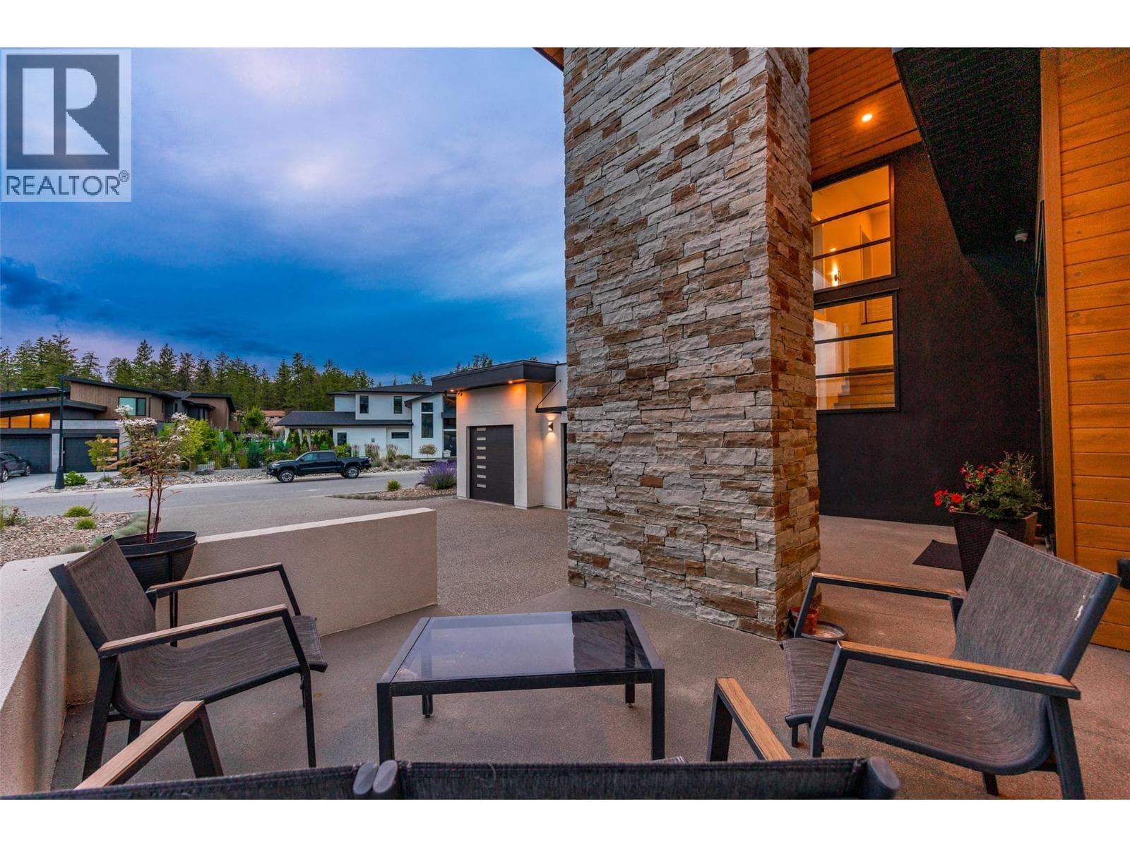 10245 Beacon Hill Drive, photo 6