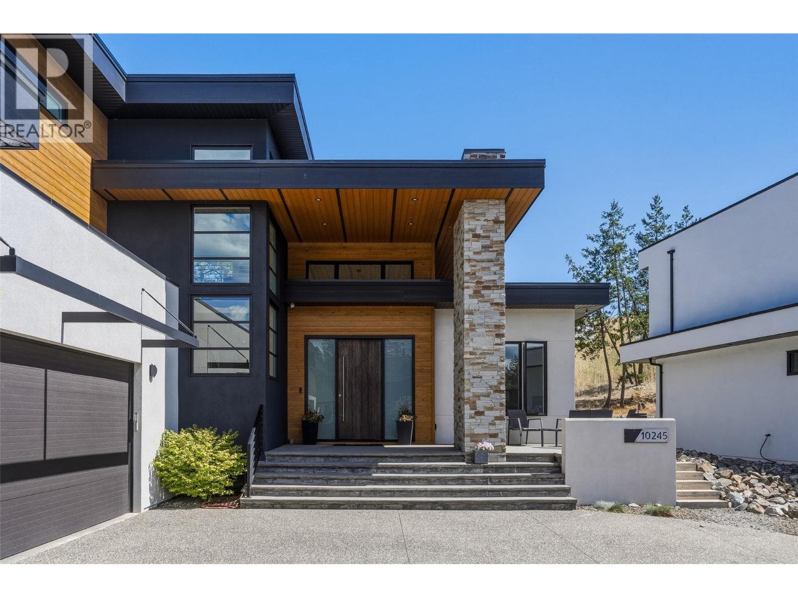 10245 Beacon Hill Drive, photo 18