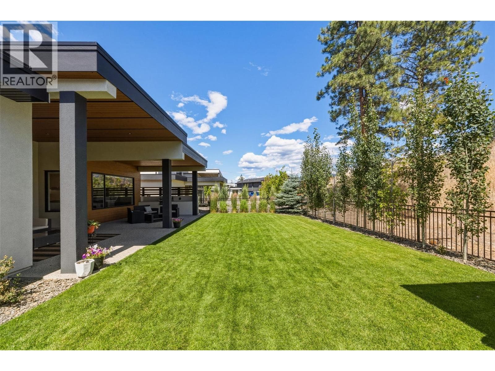 10245 Beacon Hill Drive, photo 69