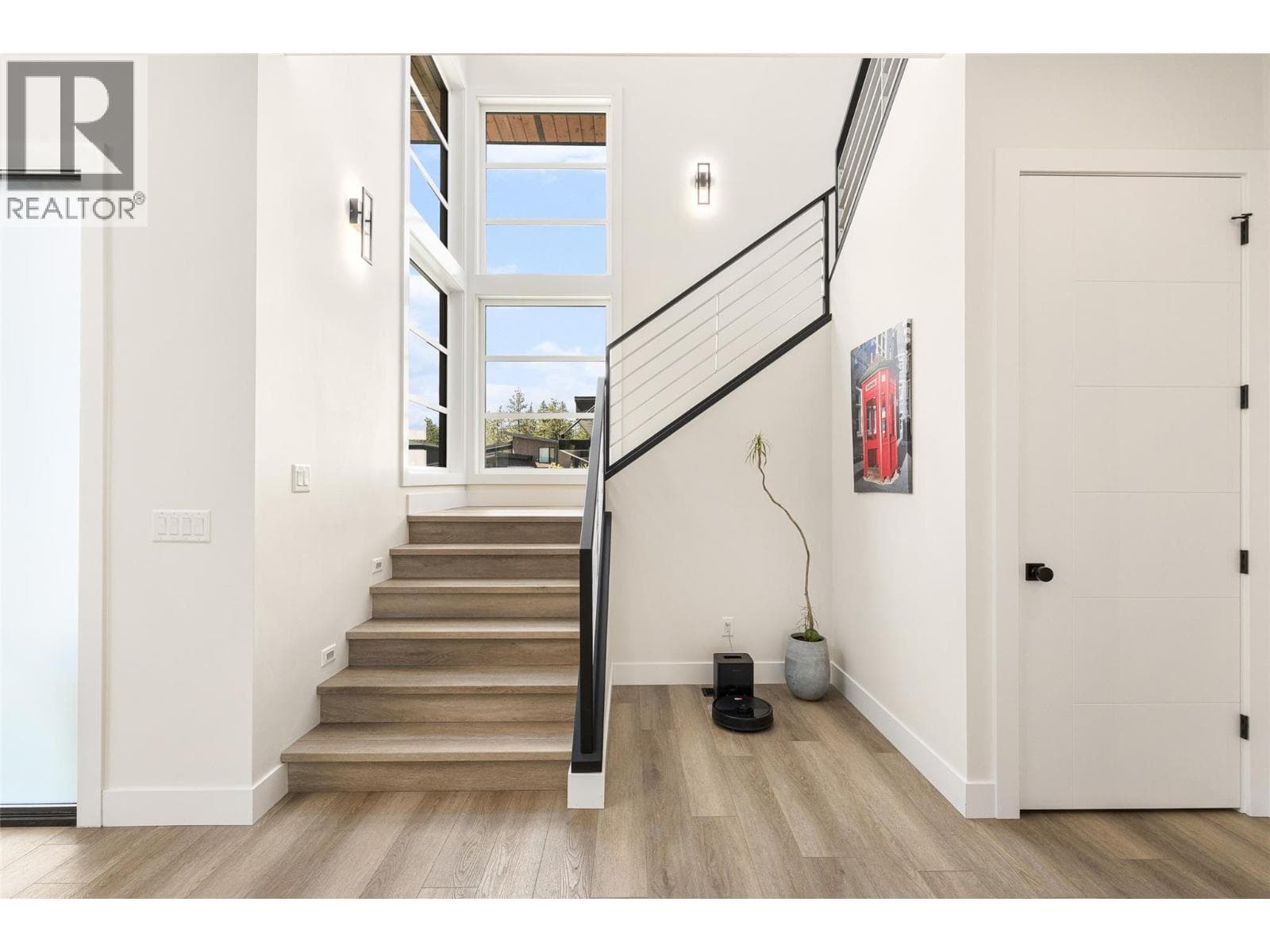 10245 Beacon Hill Drive, photo 53
