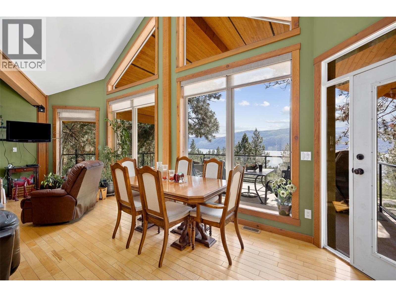 17142 Commonage Road, photo 19