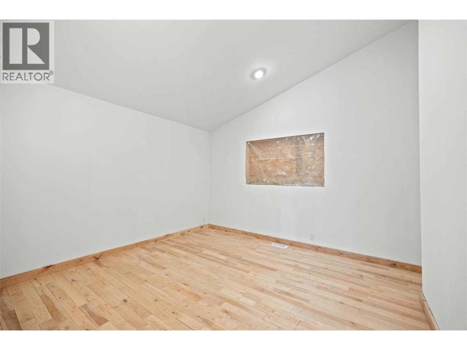 17142 Commonage Road, photo 47