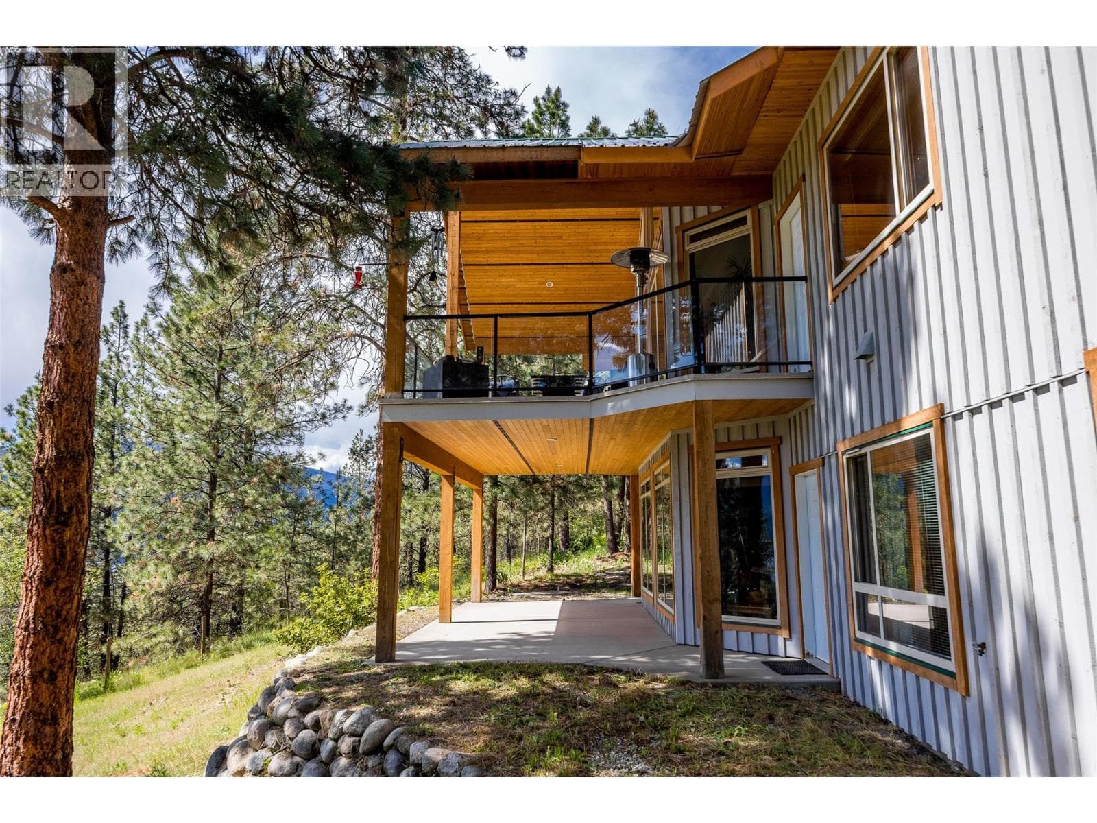 17142 Commonage Road, photo 36