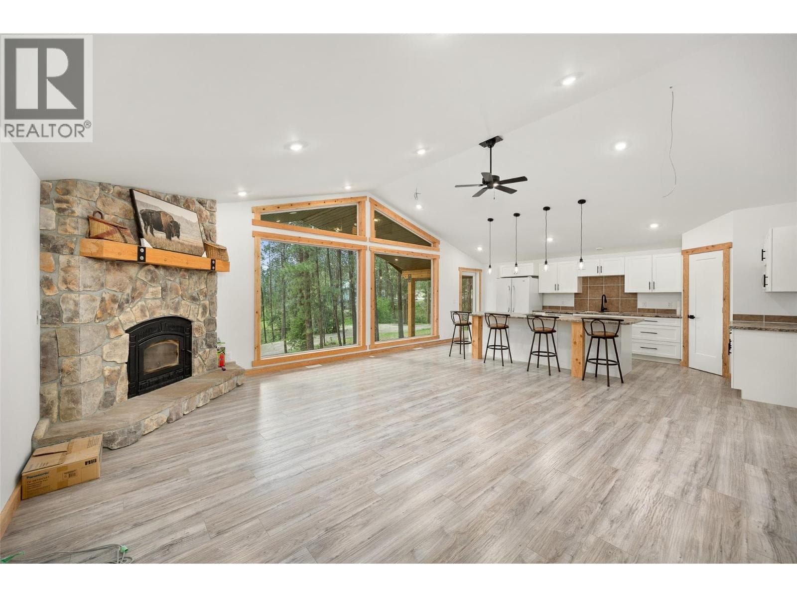 17142 Commonage Road, photo 44