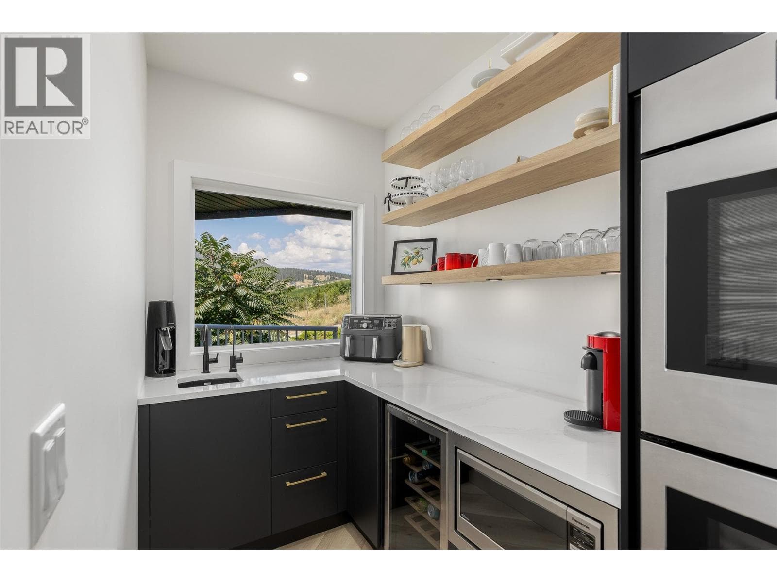 1090 Camp Road, photo 21