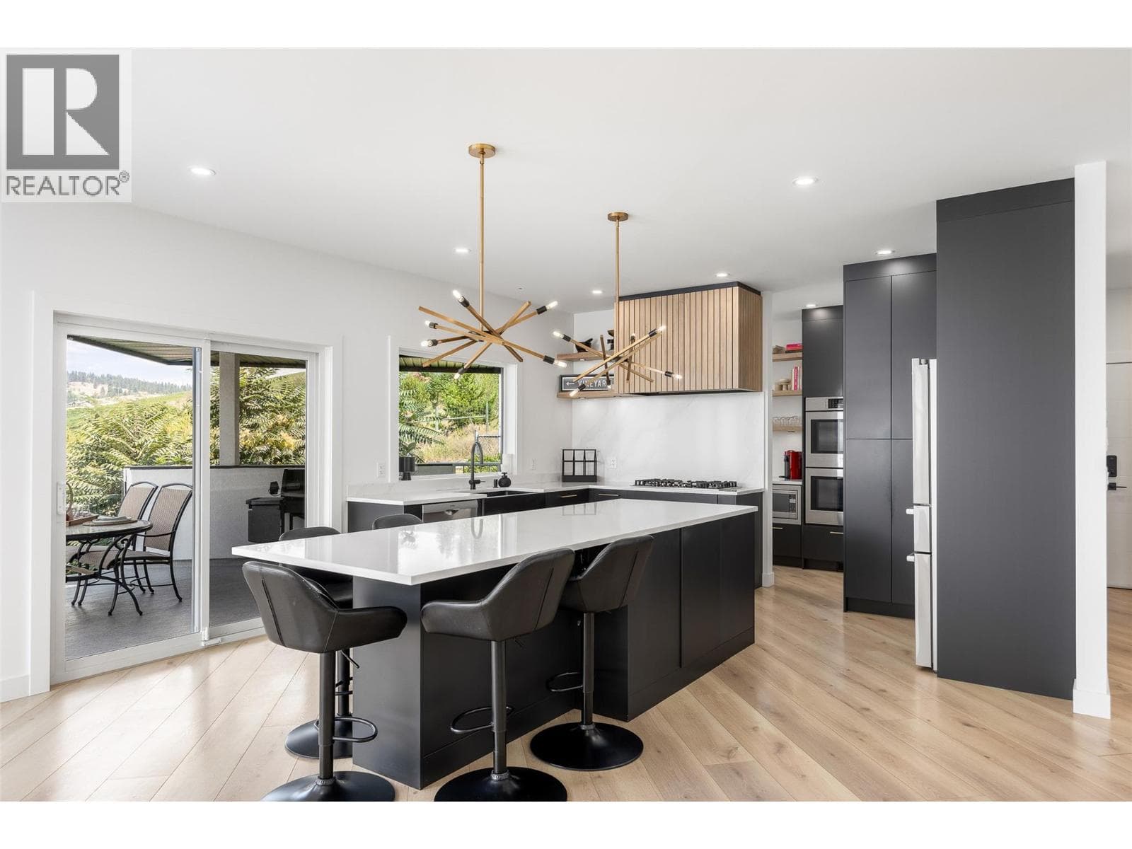 1090 Camp Road, photo 16