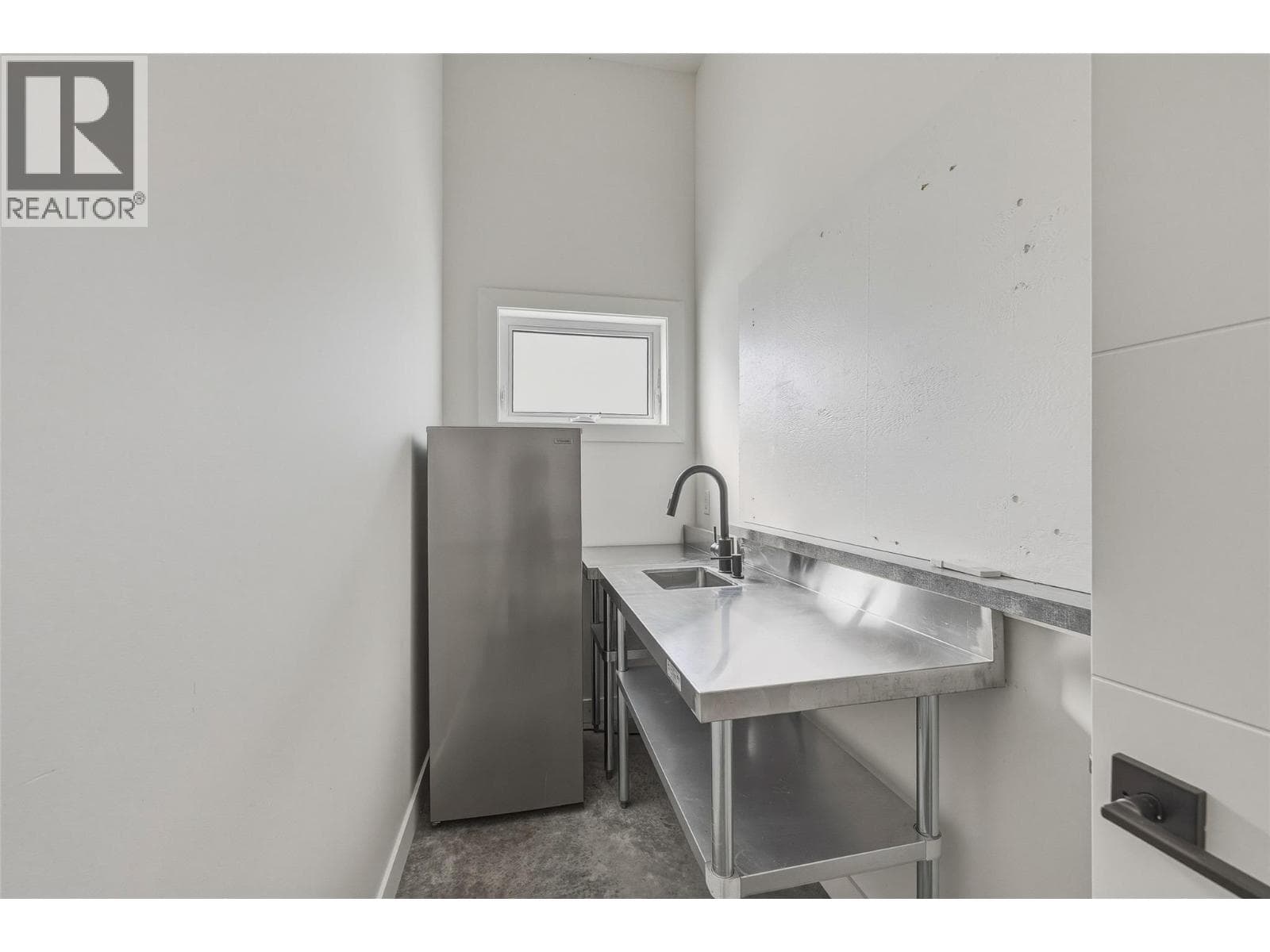 1090 Camp Road, photo 78