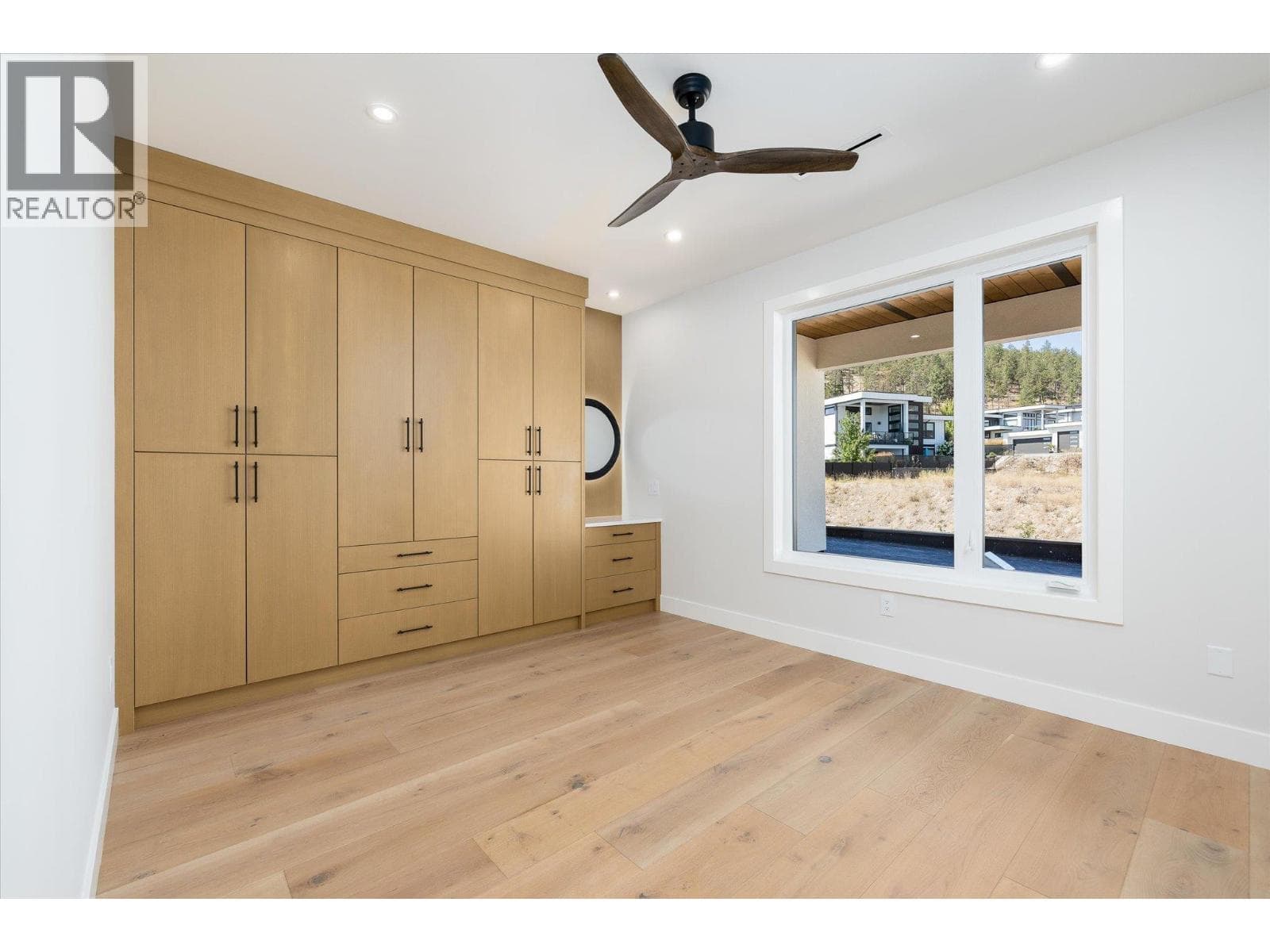 1082 Carnoustie Drive, photo 35