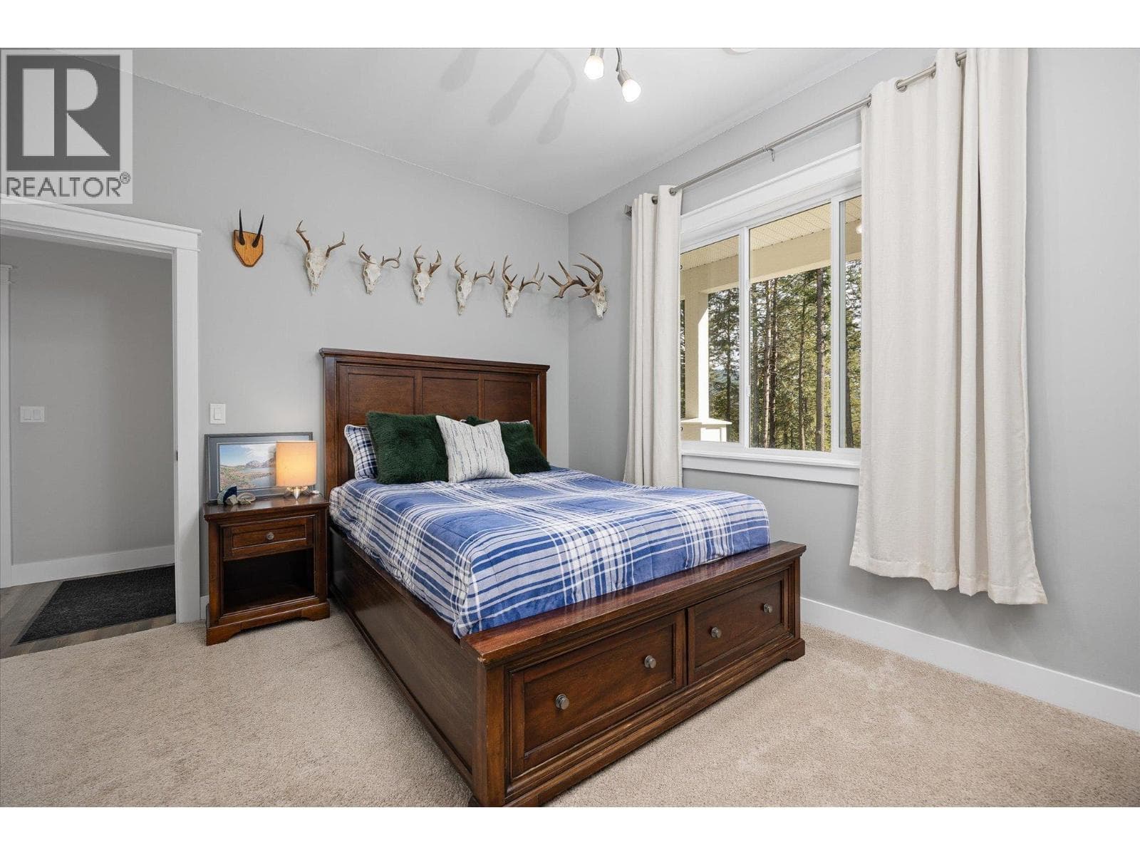 7844 Chew Road, photo 31