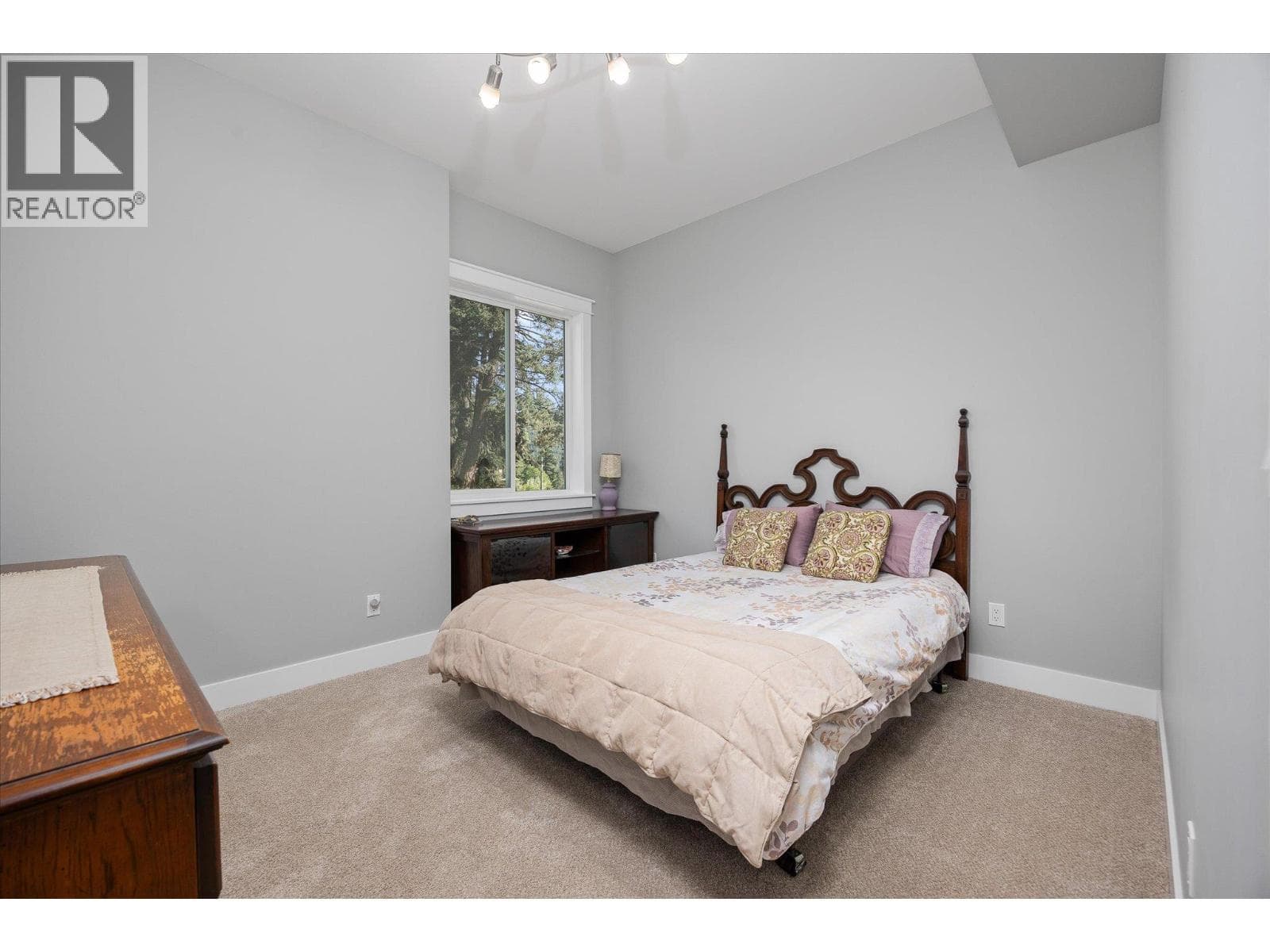 7844 Chew Road, photo 34