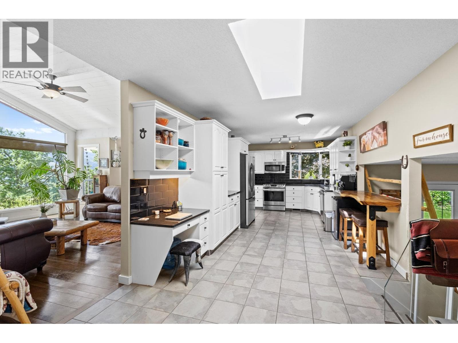 6651 Buchanan Road, photo 10