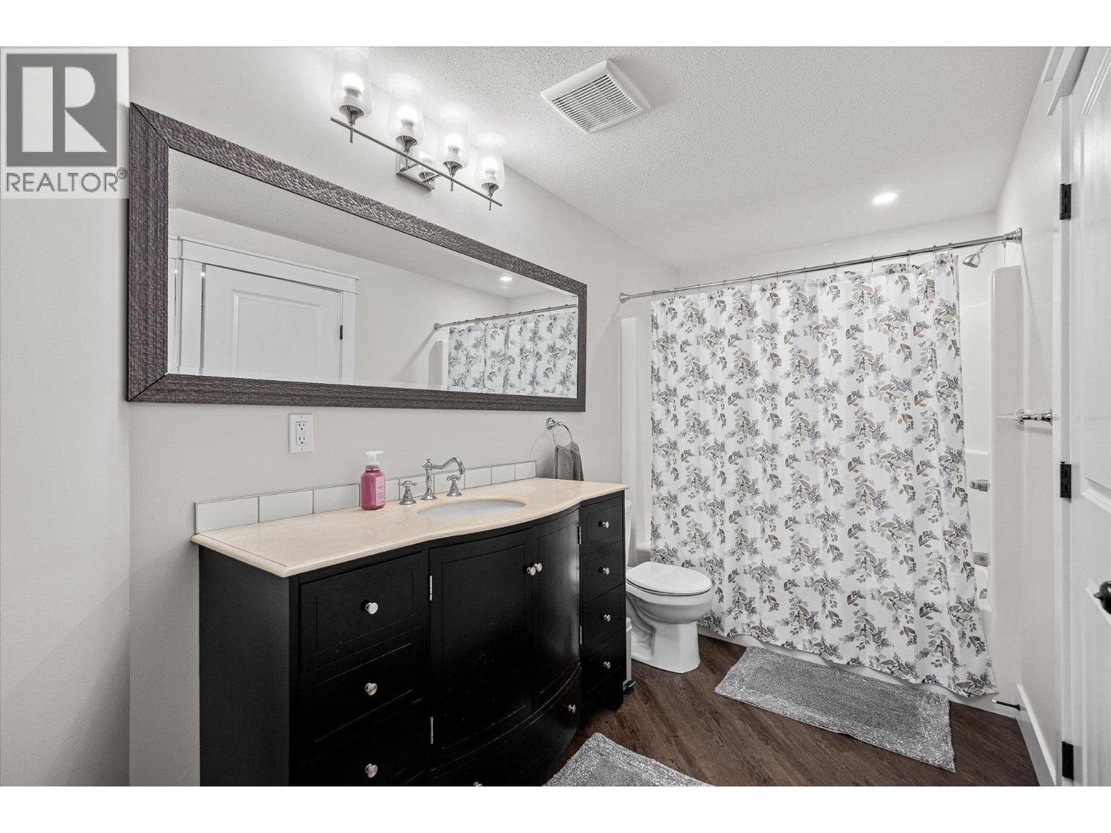 7844 Chew Road, photo 42