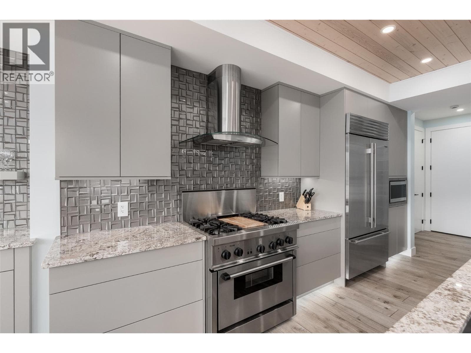 18451 Crystal Waters Road Unit# 34, photo 17
