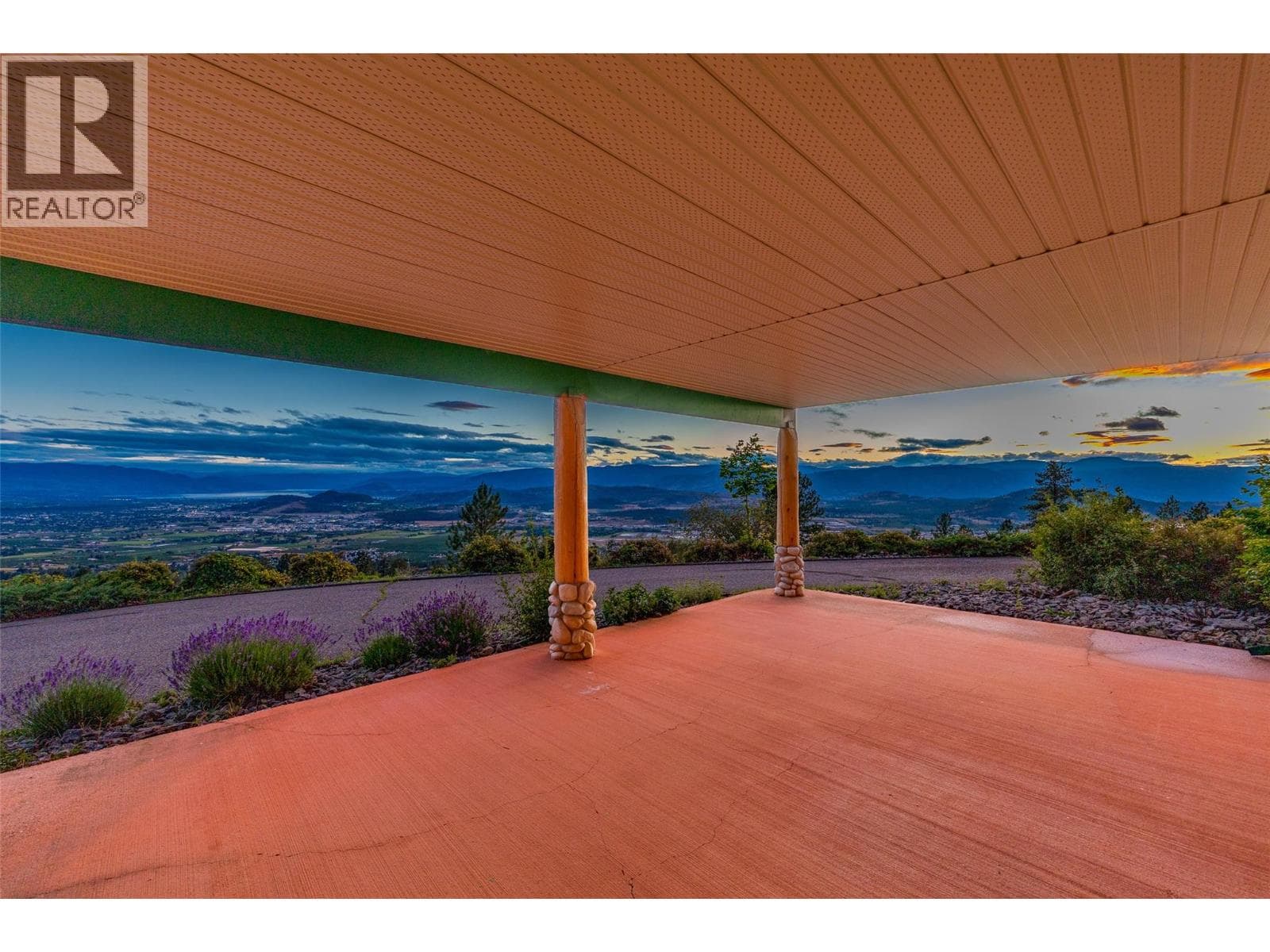 4520 Farmers Drive, photo 13