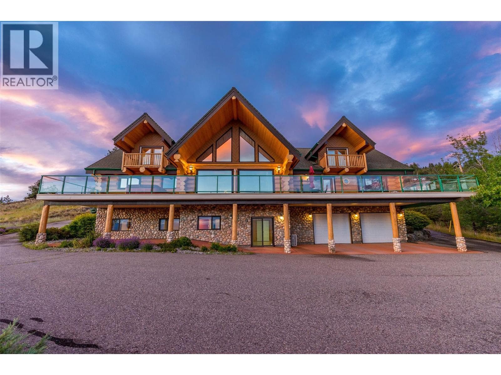4520 Farmers Drive, photo 2