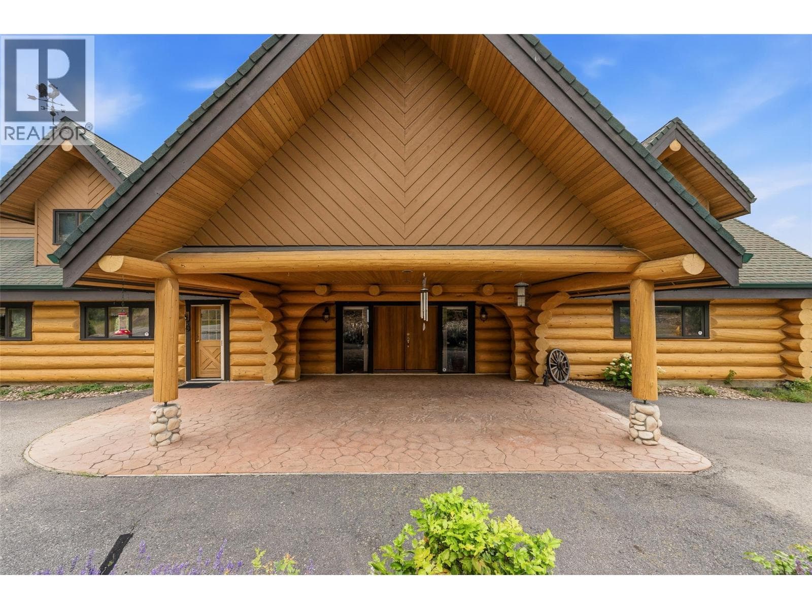 4520 Farmers Drive, photo 32