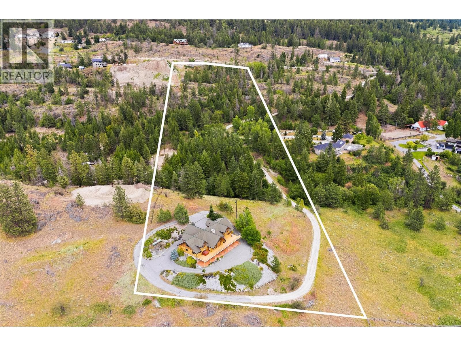 4520 Farmers Drive, photo 27