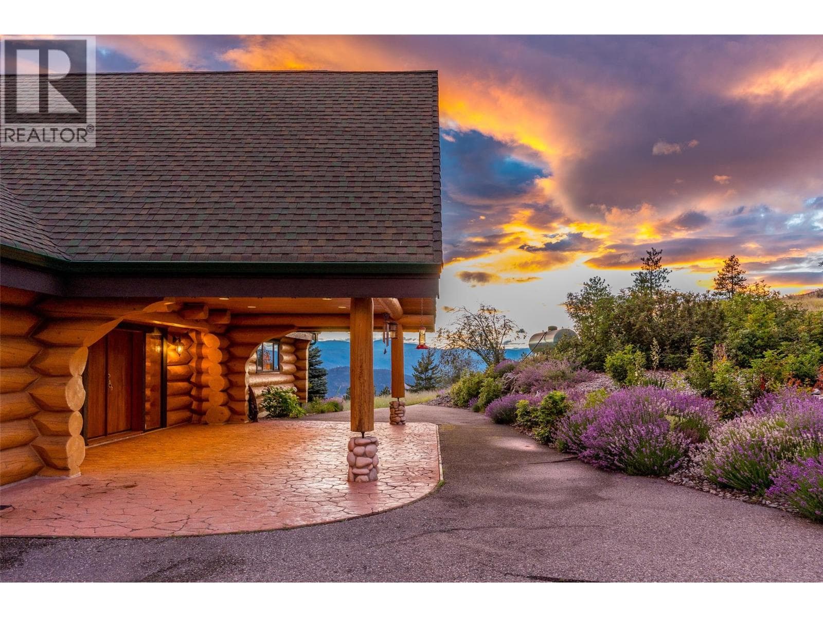 4520 Farmers Drive, photo 15