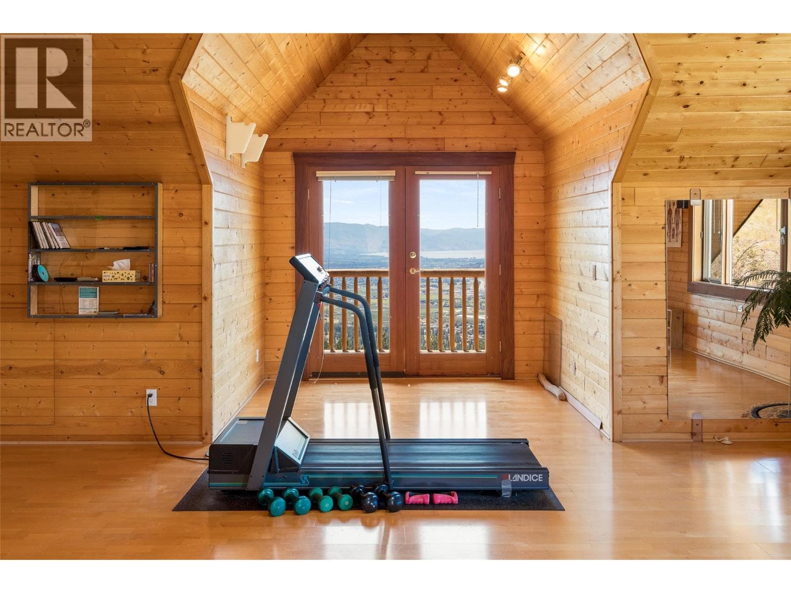 4520 Farmers Drive, photo 83