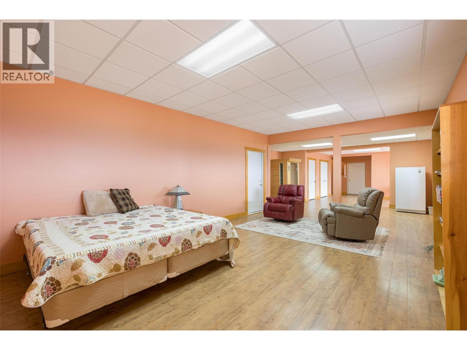 4520 Farmers Drive, photo 91